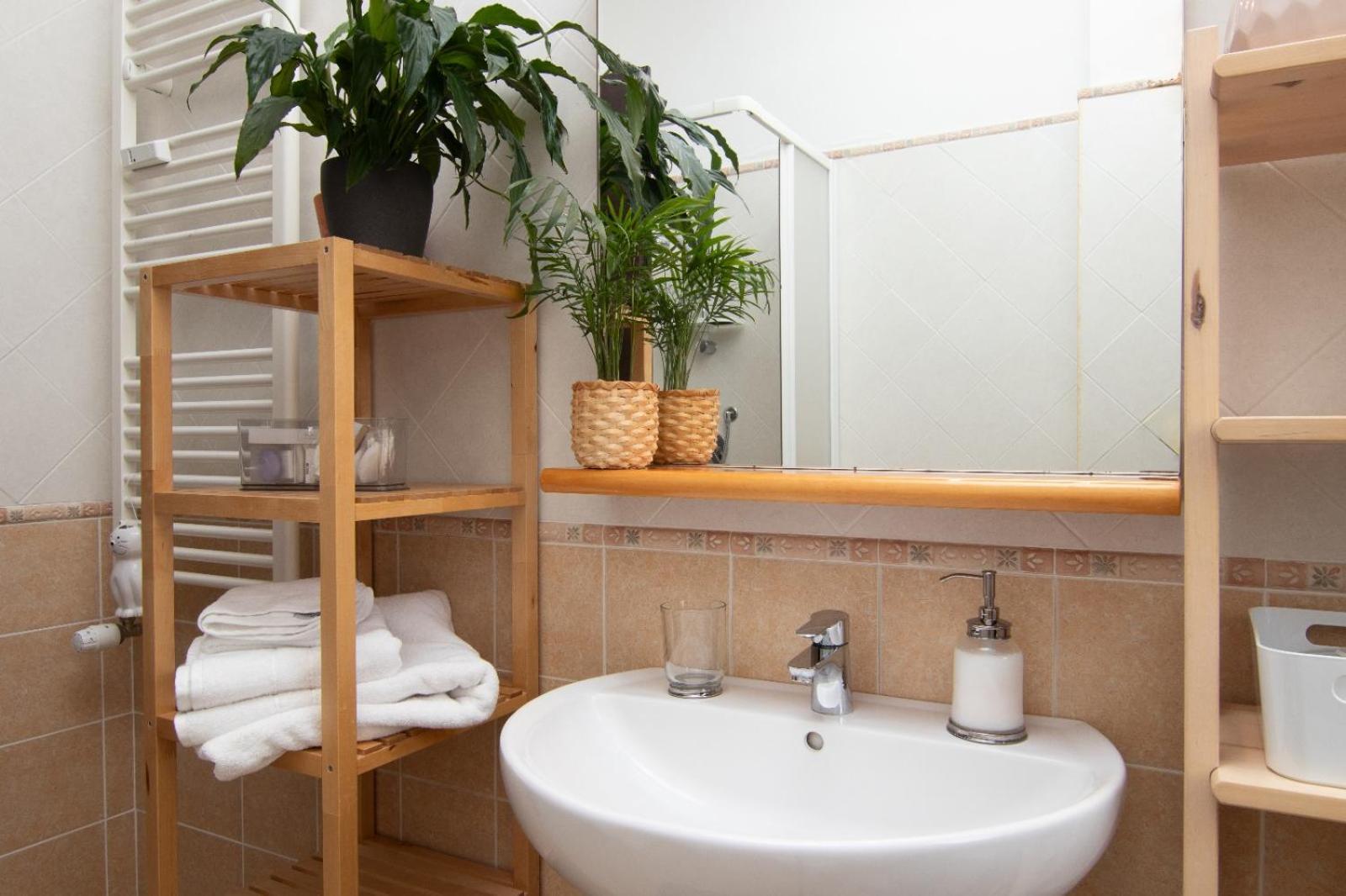 Mia Ginger, Stazione Trastevere Vicinanze Рим Экстерьер фото